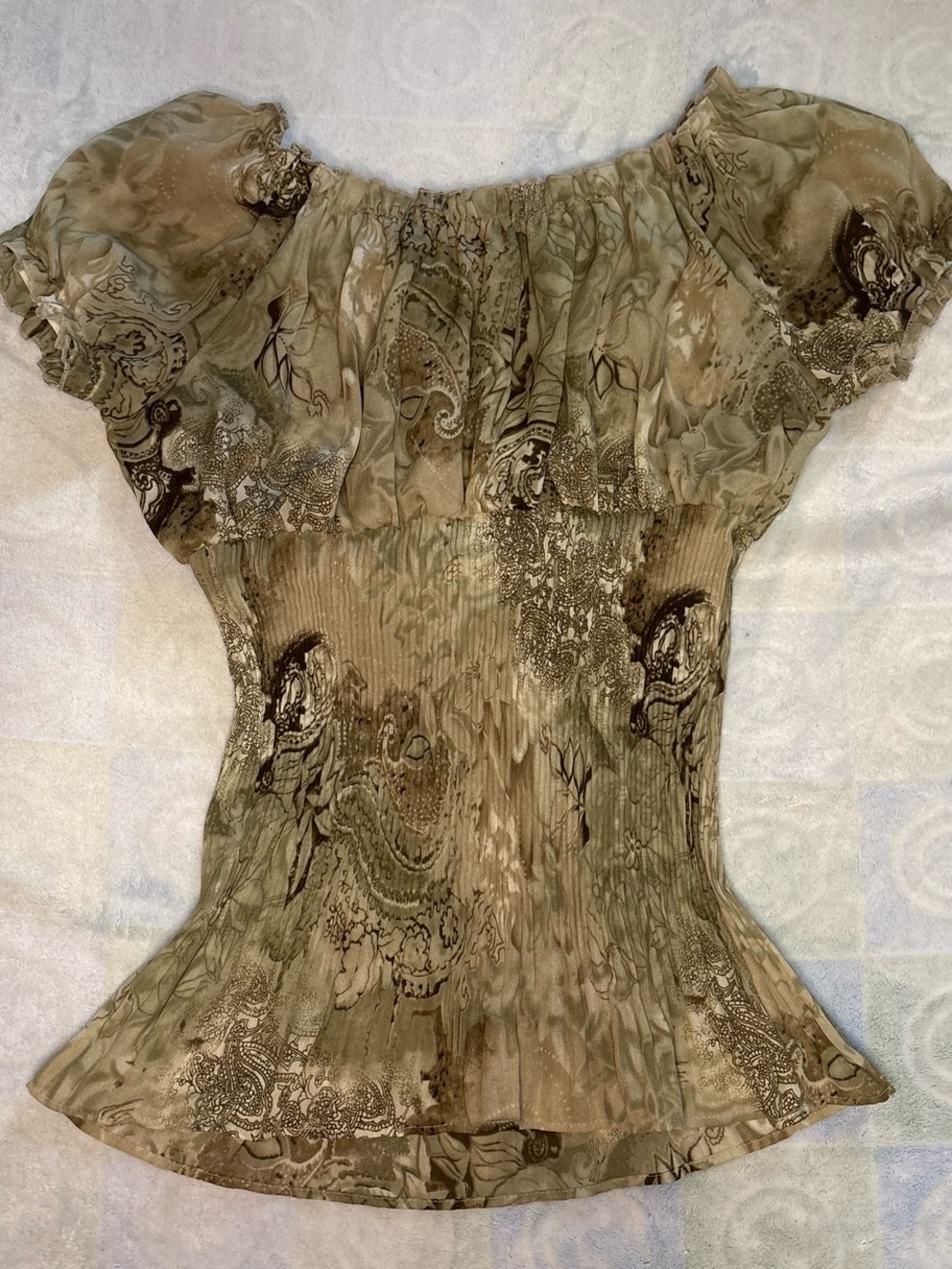 Smocked Off-Shoulder Paisley Blouse in Olive